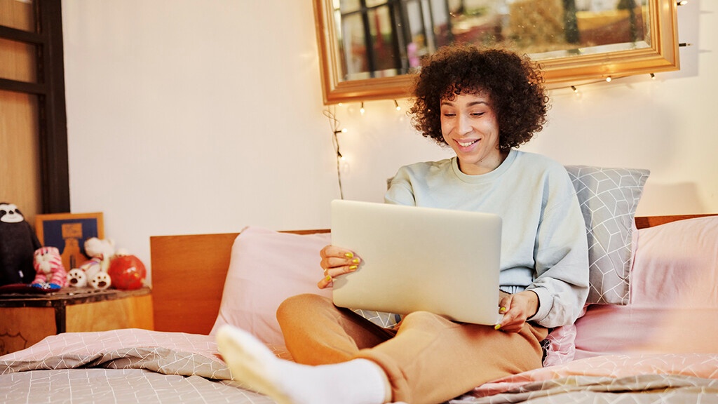 آموزش ساخت پروفایل لینکدین با هوش مصنوعی: راهنمای 2026